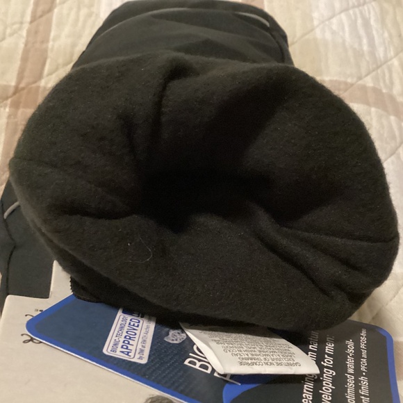 Deux par Deux Kids Unisex Solid Mittens Black, size 15 - Picture 10 of 11